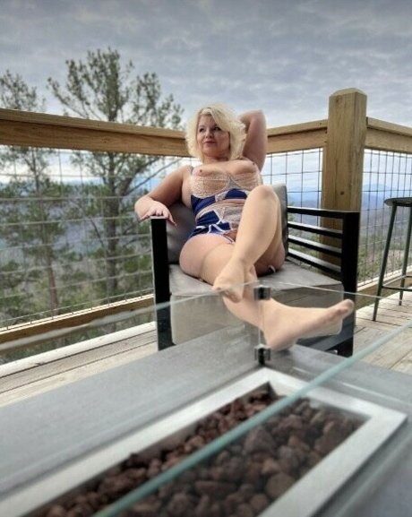 Chivelicious photo 130