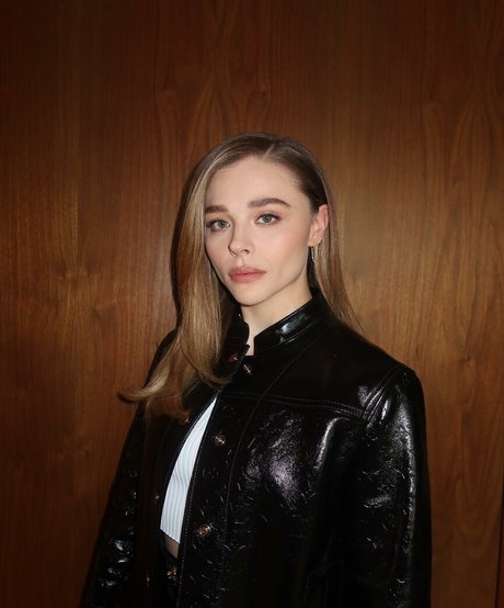 Chloe Grace Moretz photo 48