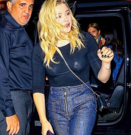 Chloe Grace Moretz photo 121