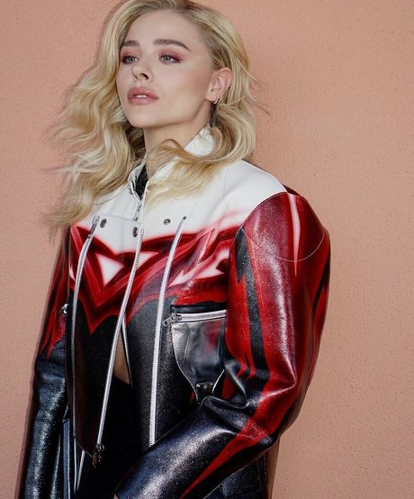 Chloe Grace Moretz photo 170