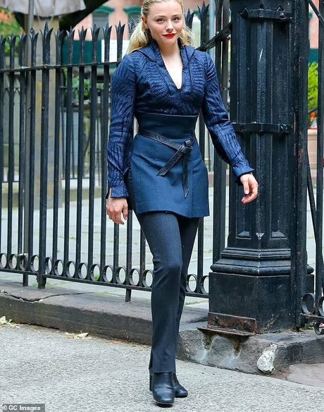 Chloe Grace Moretz photo 210