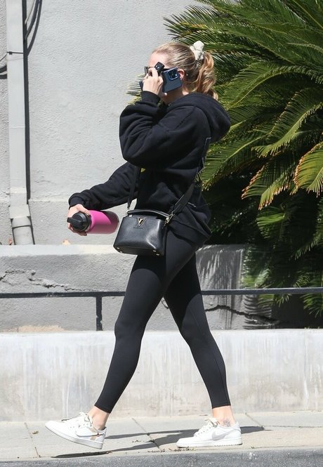 Chloe Grace Moretz photo 259