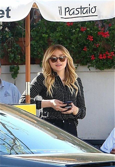 Chloe Grace Moretz photo 269