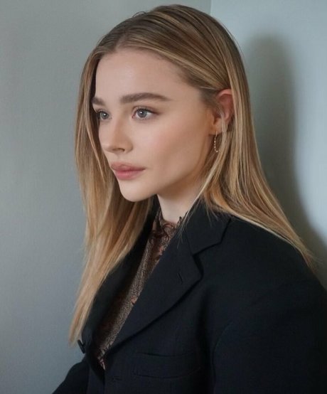Chloe Grace Moretz photo 361