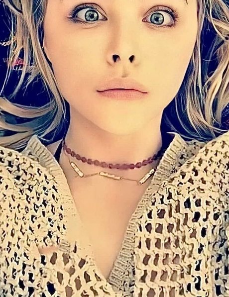 Chloe Grace Moretz photo 392
