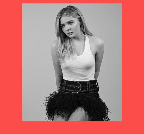 Chloe Grace Moretz photo 559