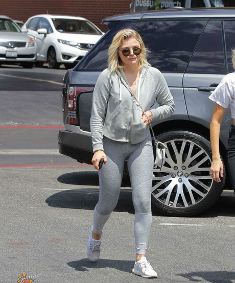 Chloe Grace Moretz photo 653