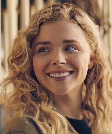 Chloe Grace Moretz photo 688