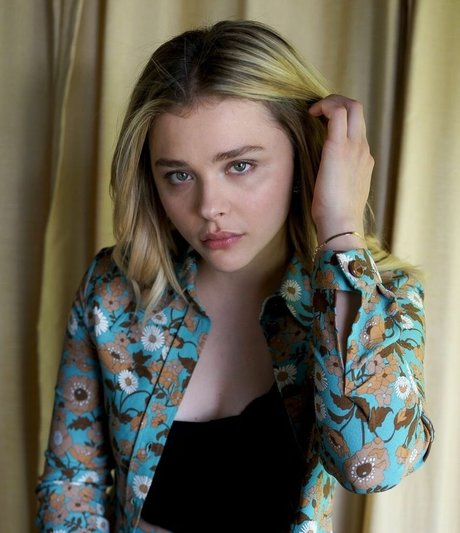 Chloe Grace Moretz photo 721