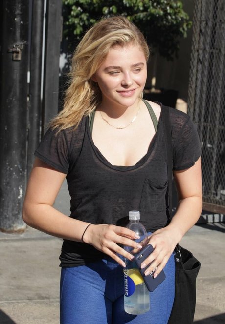 Chloe Grace Moretz photo 730