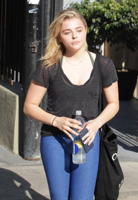 Chloe Grace Moretz photo 733