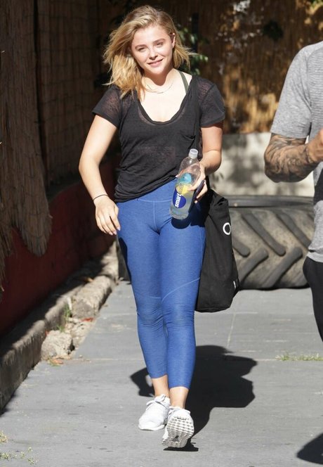 Chloe Grace Moretz photo 735