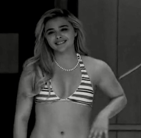 Chloe Grace Moretz photo 1053