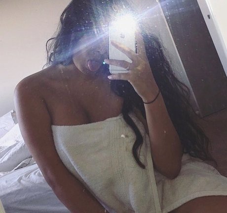 Chloe C photo 56
