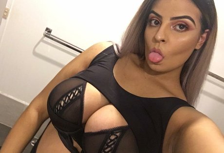 Chloe C photo 72
