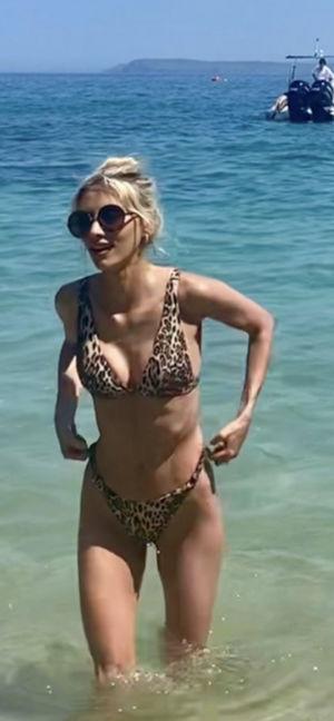 Chloe Chilton photo 2