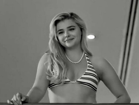 Chloe Grace Moretz photo 120