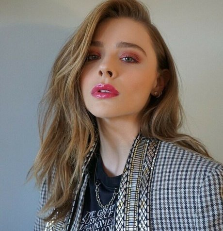Chloe Grace Moretz photo 141