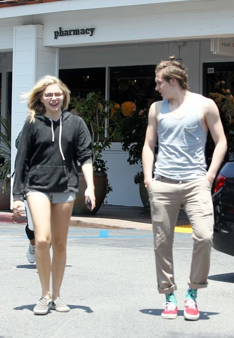 Chloe Grace Moretz photo 201