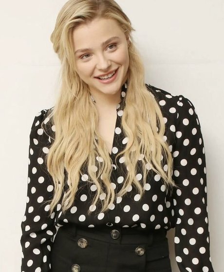 Chloe Grace Moretz photo 230