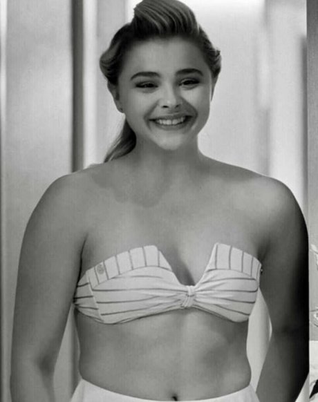 Chloe Grace Moretz photo 282