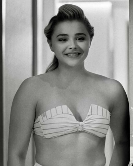 Chloe Grace Moretz photo 290