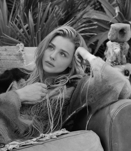 Chloe Grace Moretz photo 310