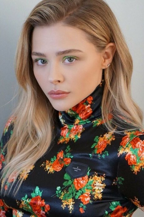 Chloe Grace Moretz photo 319