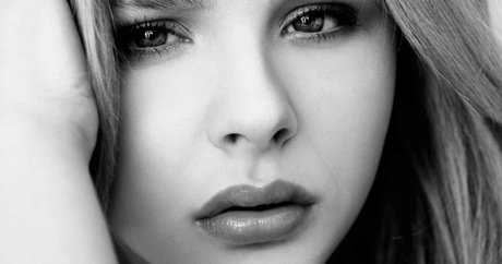 Chloe Grace Moretz photo 350