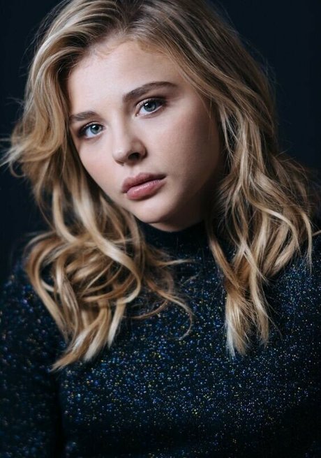 Chloe Grace Moretz photo 381