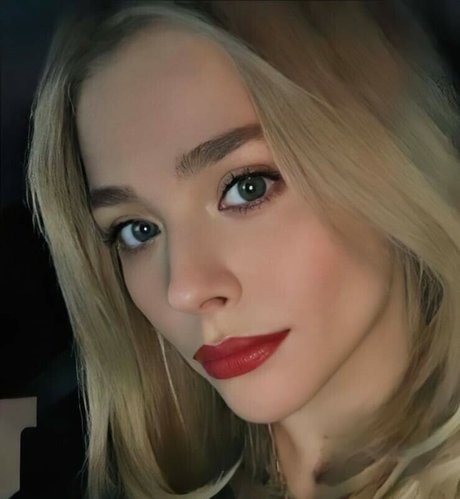 Chloe Grace Moretz photo 387