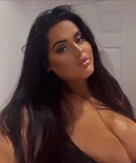 Chloe Jade photo 100