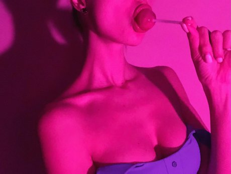 Chloe Leafs photo 62