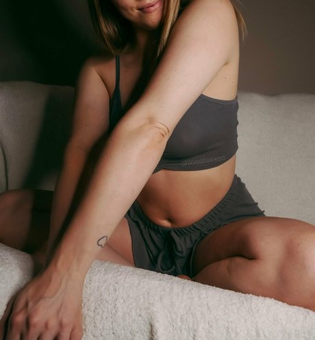 Chloe-licious photo 61
