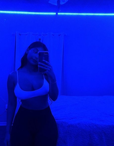 Chloe Medina photo 66