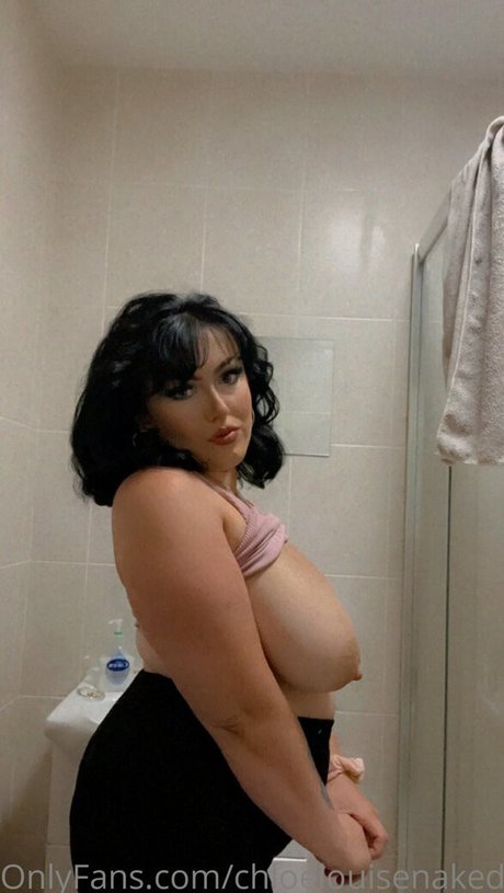 Chloe Louise photo 20