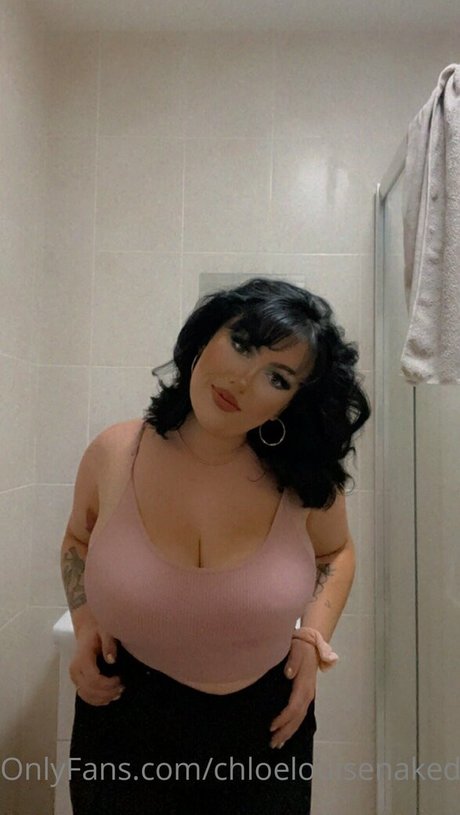 Chloe Louise photo 34