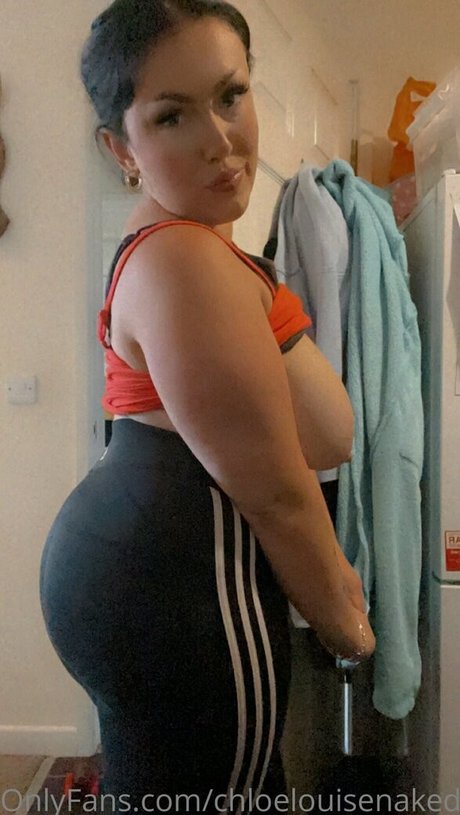 Chloe Louise photo 56