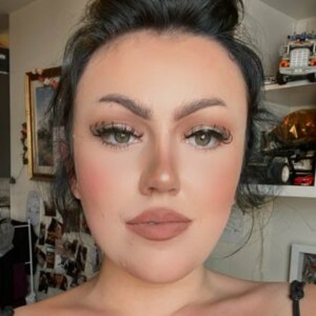 Chloe Louise photo 88