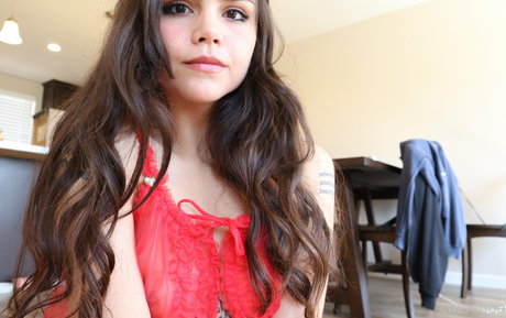 Chloes_freepage.inactive photo 7