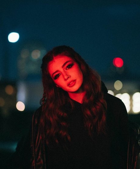 Chrissy Costanza photo 88