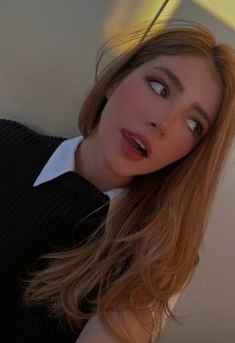 Chrissy Costanza photo 126