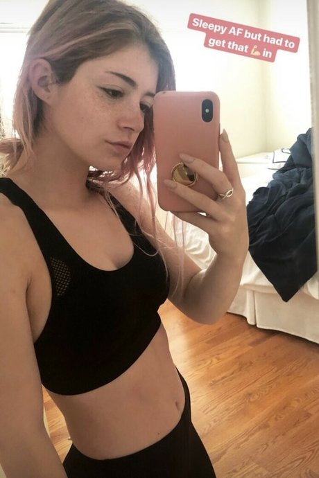 Chrissy Costanza photo 131