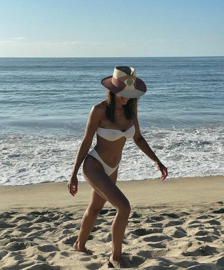 Christel Khalil photo 38