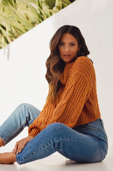 Christen Harper photo 309