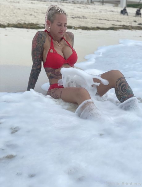 Christie Brimberry photo 456
