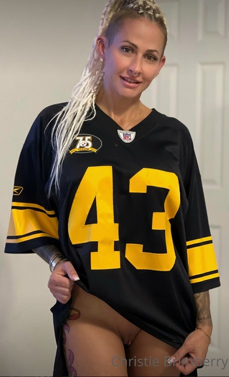 Christie Brimberry photo 511