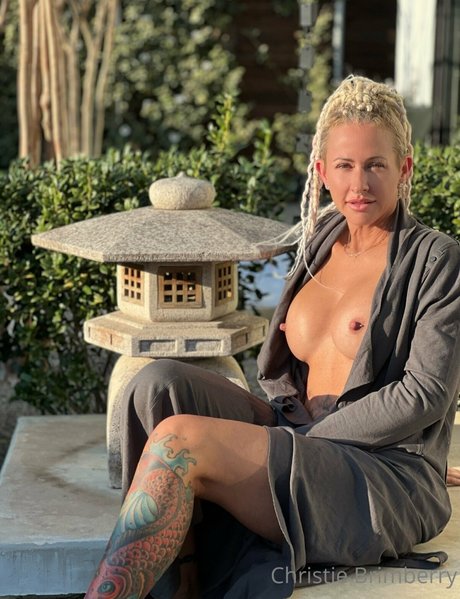 Christie Brimberry photo 850