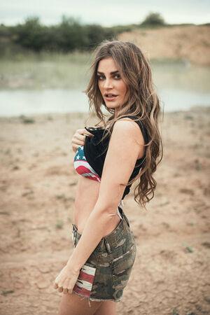 Christina Braun photo 8