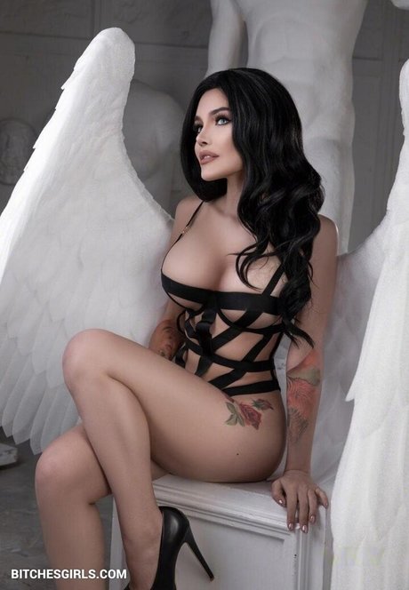 Christina Fink photo 172